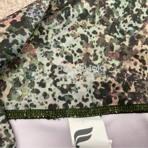 Fabletics Define Powerhold High Waisted 7/8 Leggings Size Medium - Picture 7 of 8